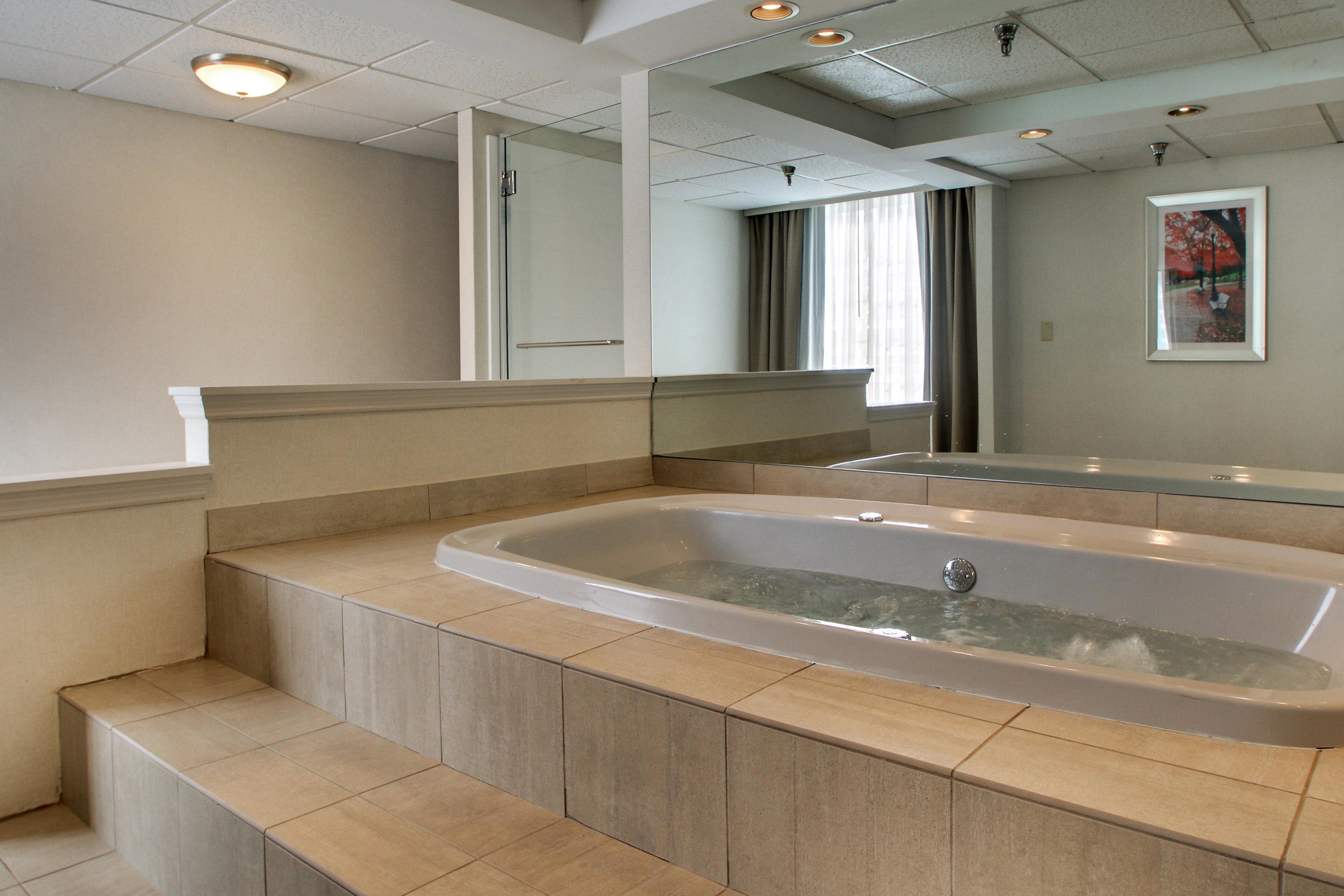 Holiday Inn Express Poughkeepsie By Ihg Экстерьер фото